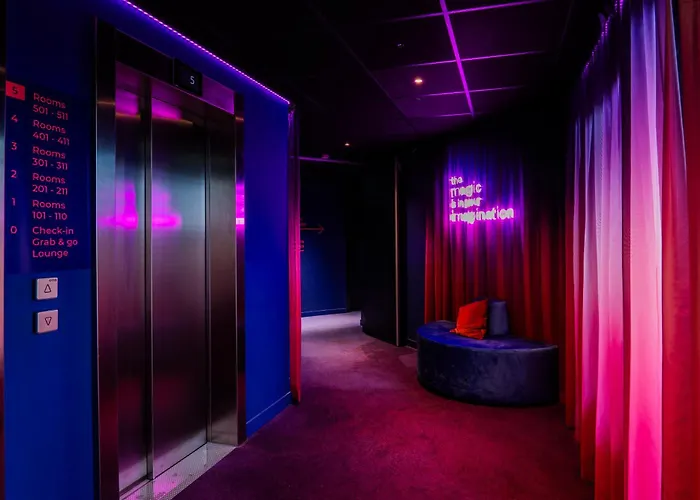 Hotel VIC